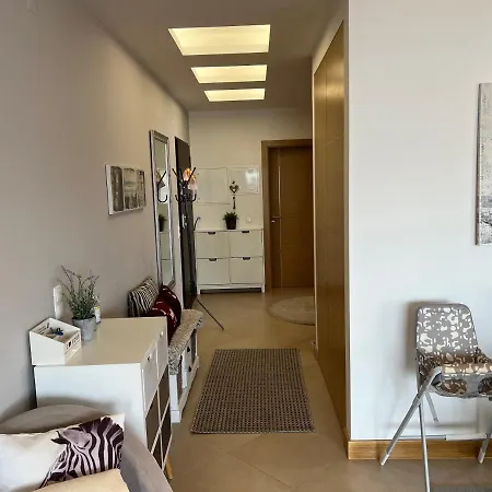 Διαμέρισμα Nieuw Modern Met Alle Faciliteiten.