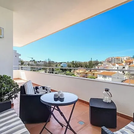 דירה Nieuw Modern Met Alle Faciliteiten. *