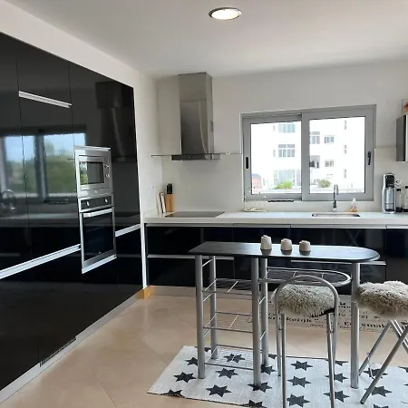 דירה Nieuw Modern Met Alle Faciliteiten. לאגוּ‏ש