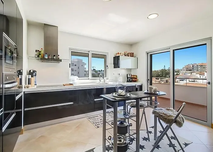 Nieuw Modern Met Alle Faciliteiten. لاغوس